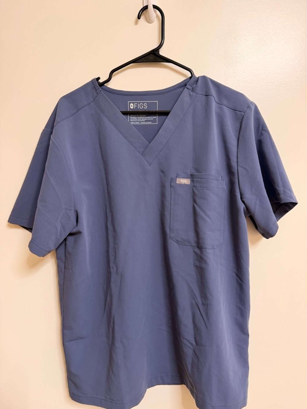 FIGS Men's Scrub Set